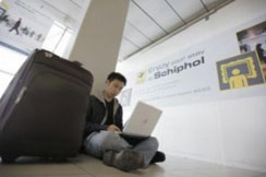 Stalno besplatan internet na aerodromu u Amsterdamu