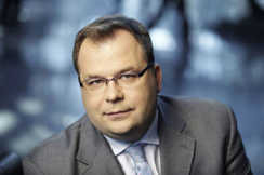 Intervju: Sebastijan Mikoš, generalni direktor LOT-a